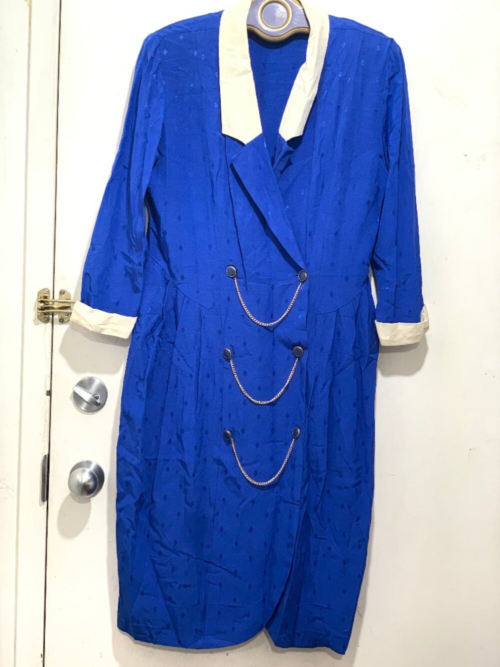 VINTAGE EMBLEM MADE IN CANADA DOUBLE BREAST MIDI DRESSES SIZE M/L